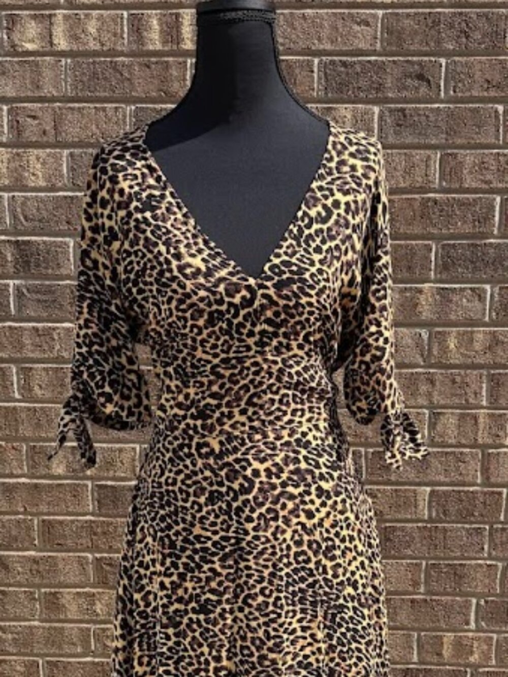 Jessica Simpson Cecilia Midi Dress (Size M)